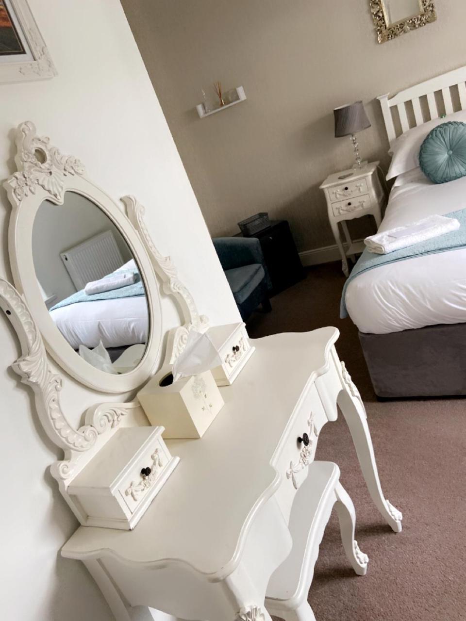 Bed & Breakfast Tides Reach The Mumbles