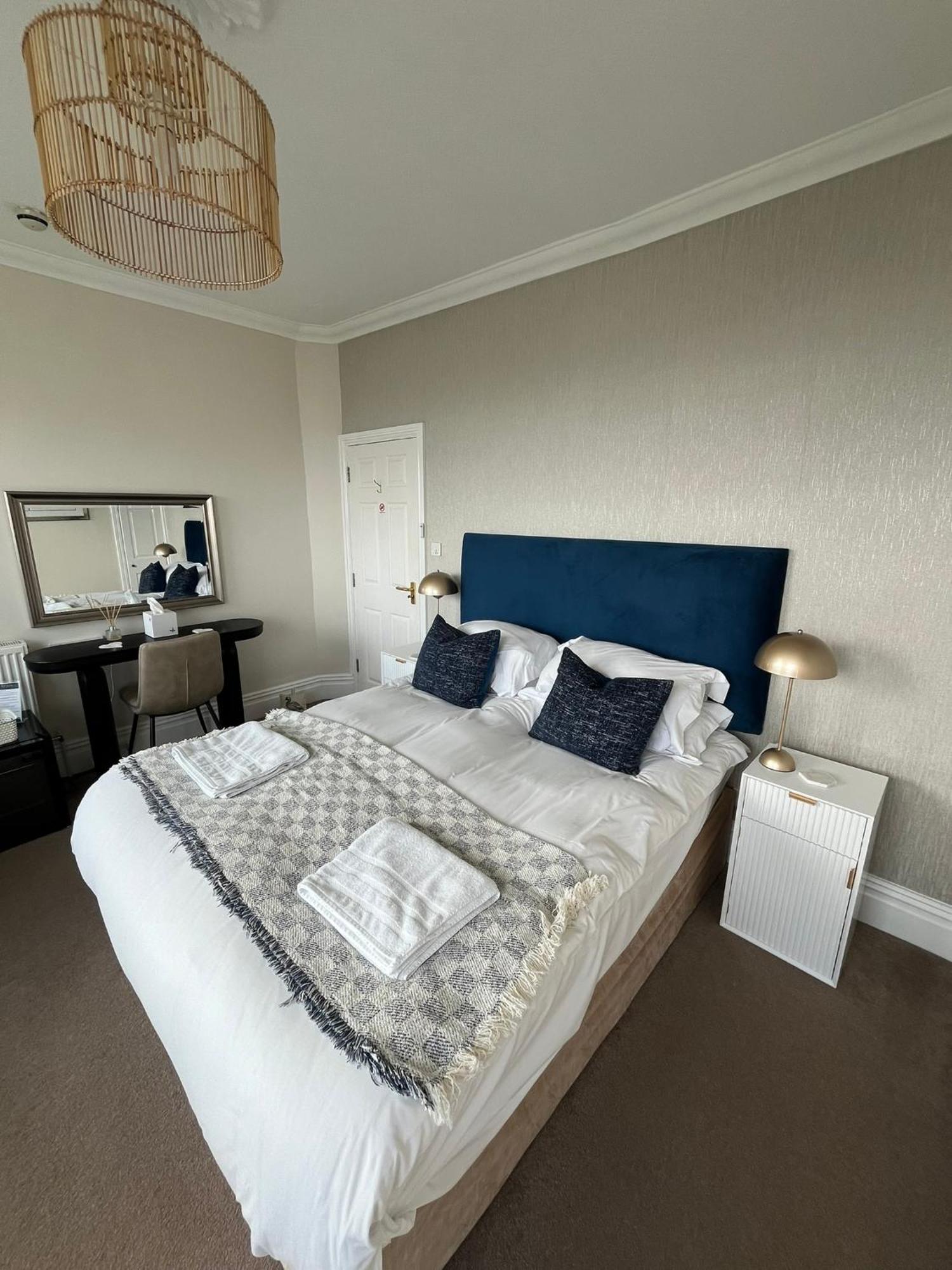 Bed & Breakfast Tides Reach The Mumbles
